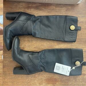 Authentic Vintage Gucci Black Leather Boots